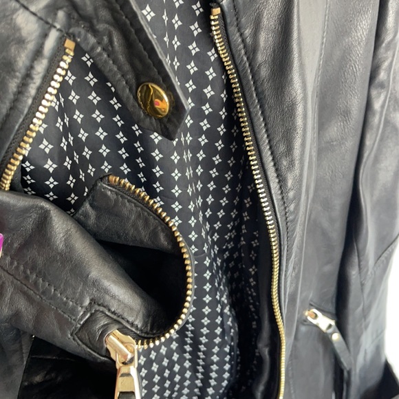 Leather Jacket - Picture 3 of 4